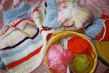 Load image into Gallery viewer, Bubble Sweater Knit Kit PREORDER