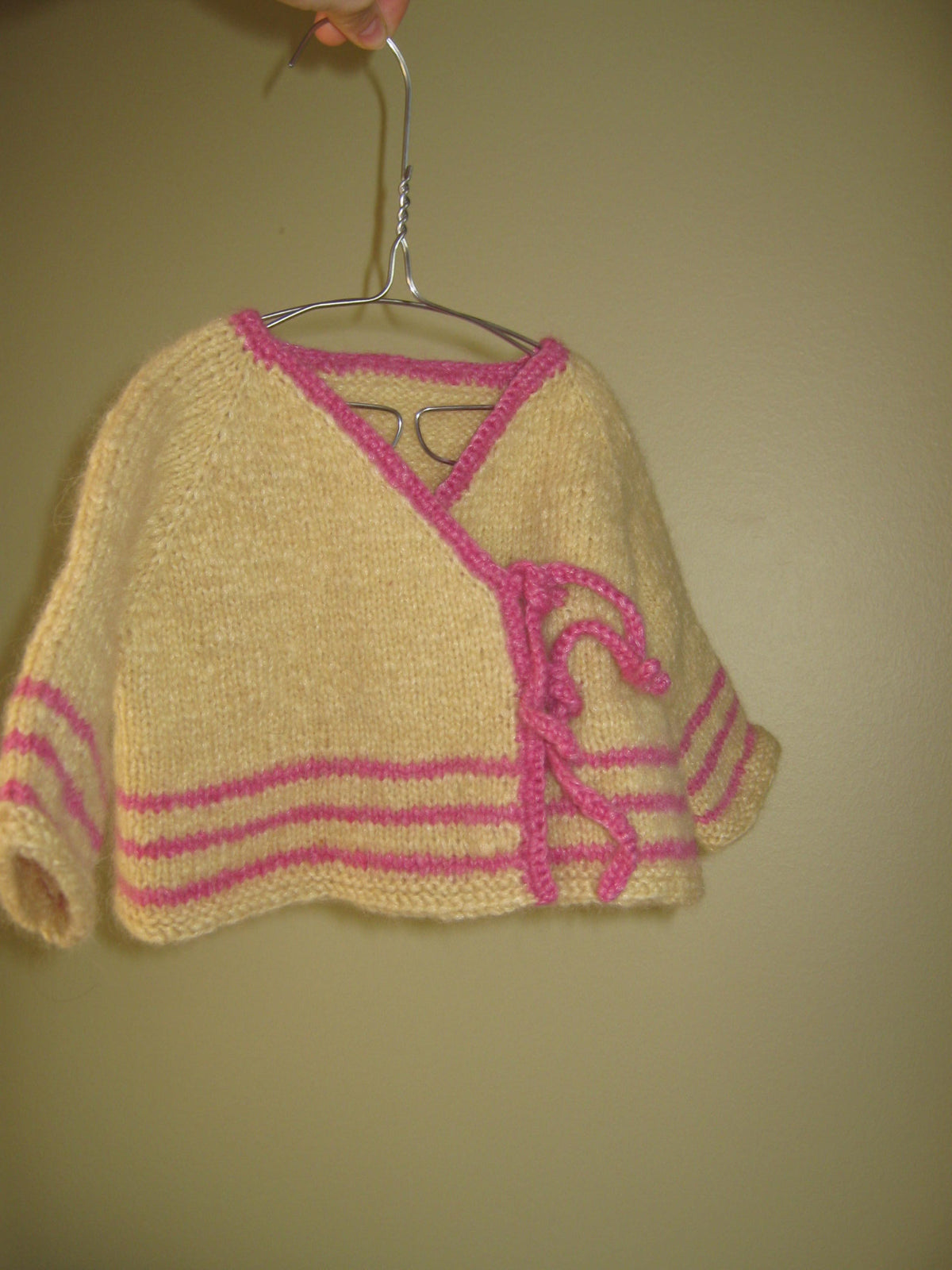Baby Wrap Cardi (knitting pattern)