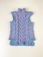 Load image into Gallery viewer, Love on top knitting pattern
